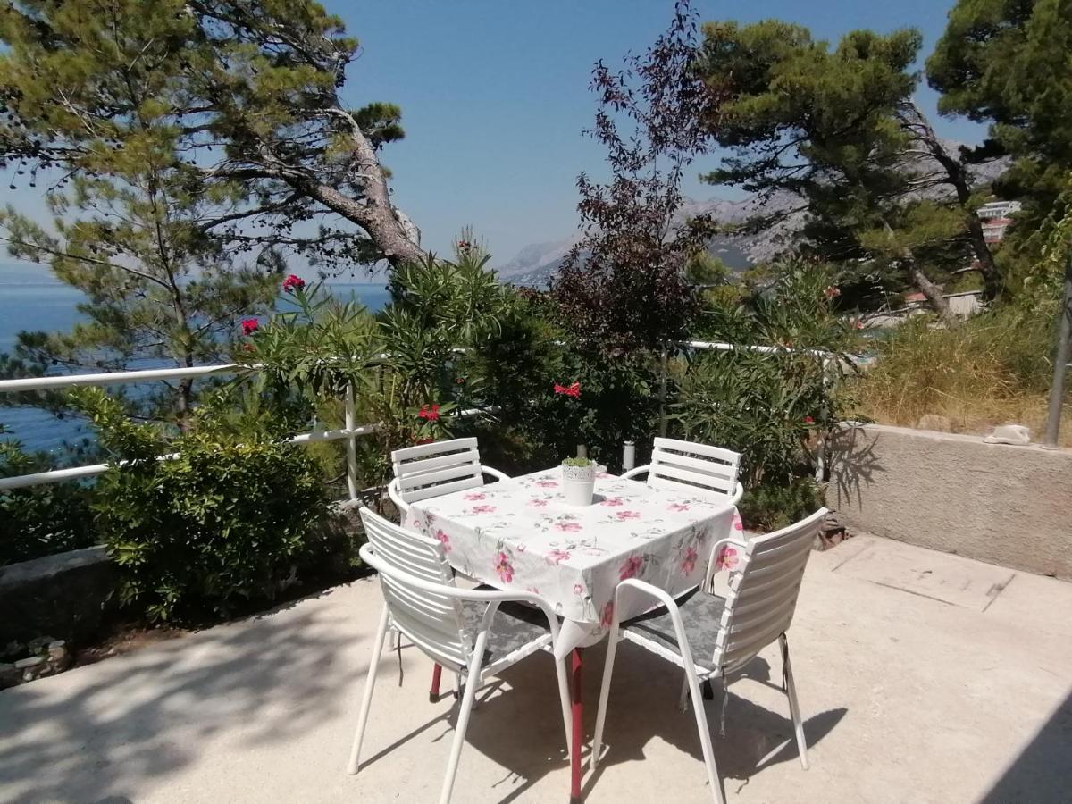 Apartmani Mares - 20 M From The Beach Brela Ngoại thất bức ảnh