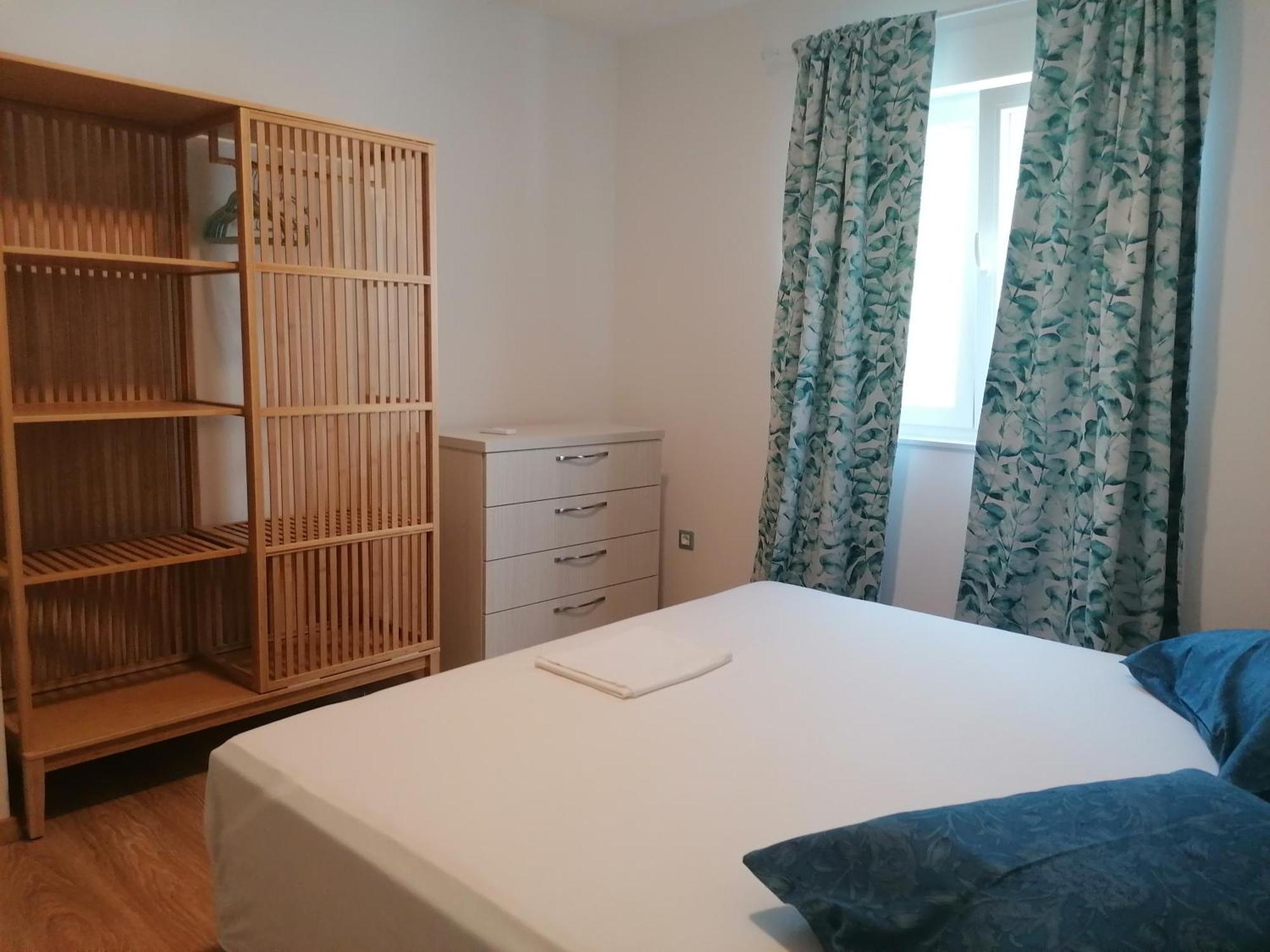 Apartmani Mares - 20 M From The Beach Brela Ngoại thất bức ảnh